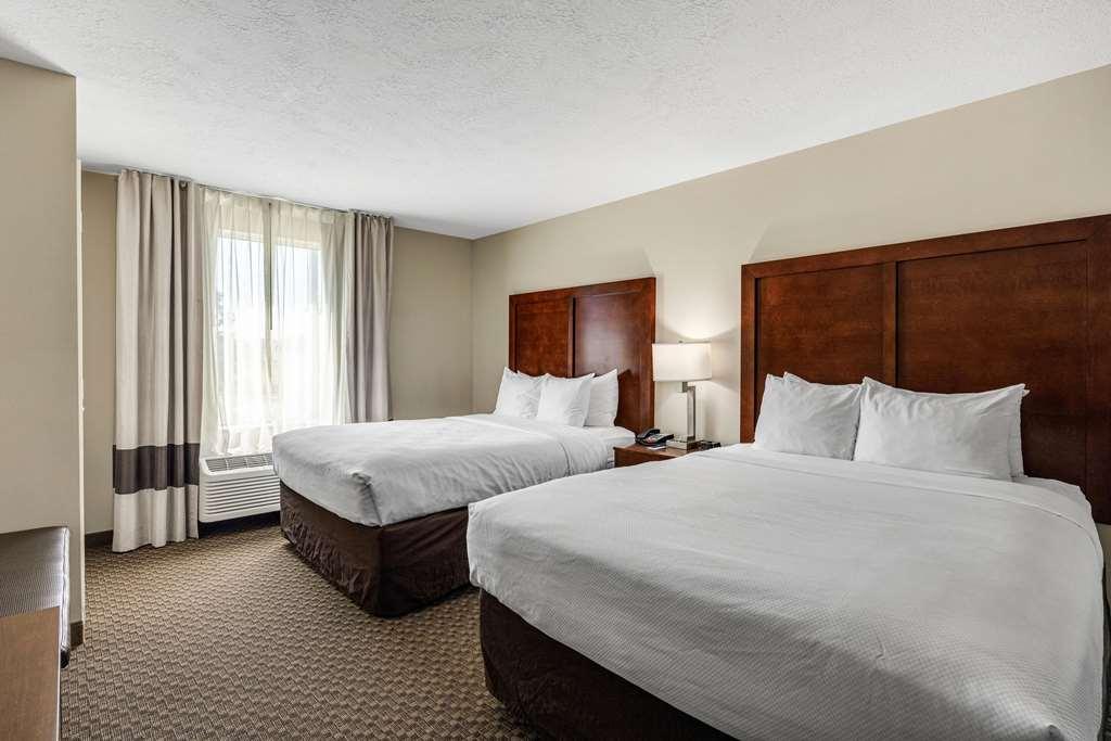 Comfort Inn & Suites Logan Near University Номер фото