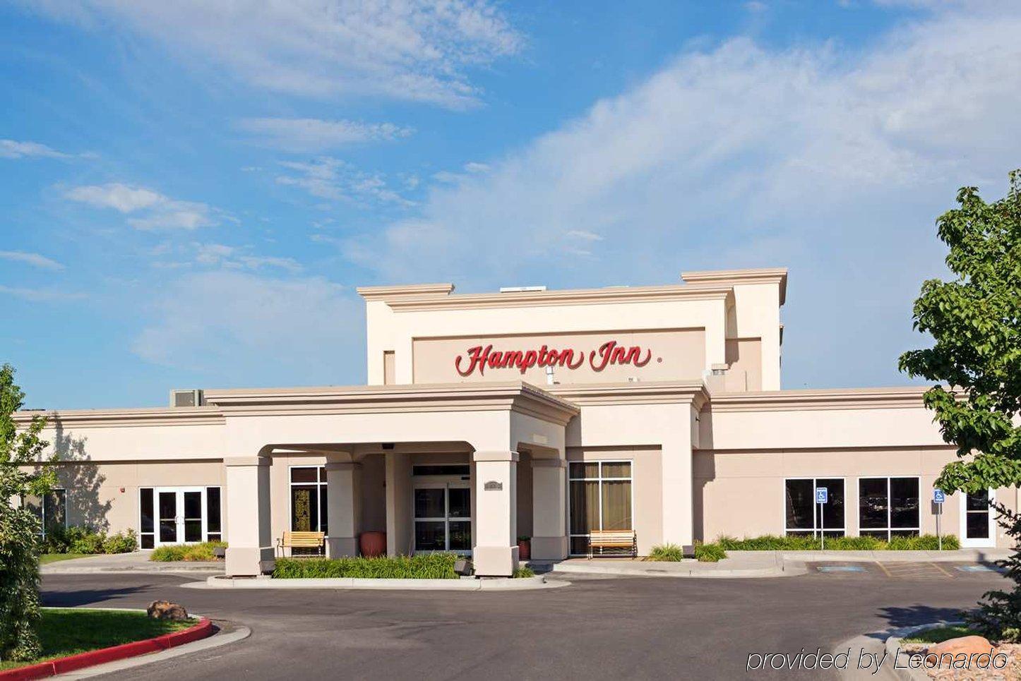 Comfort Inn & Suites Logan Near University Экстерьер фото